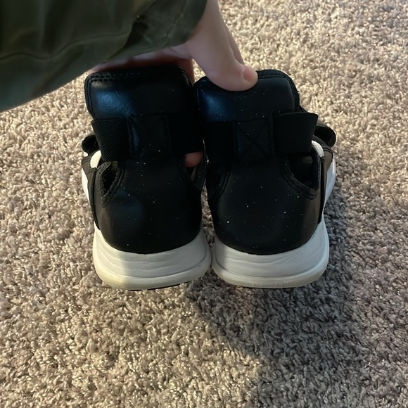 Sorel Black and White Women's Sandals - Picture 4 of 6